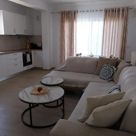 La Luna Sea View Апартаменты
